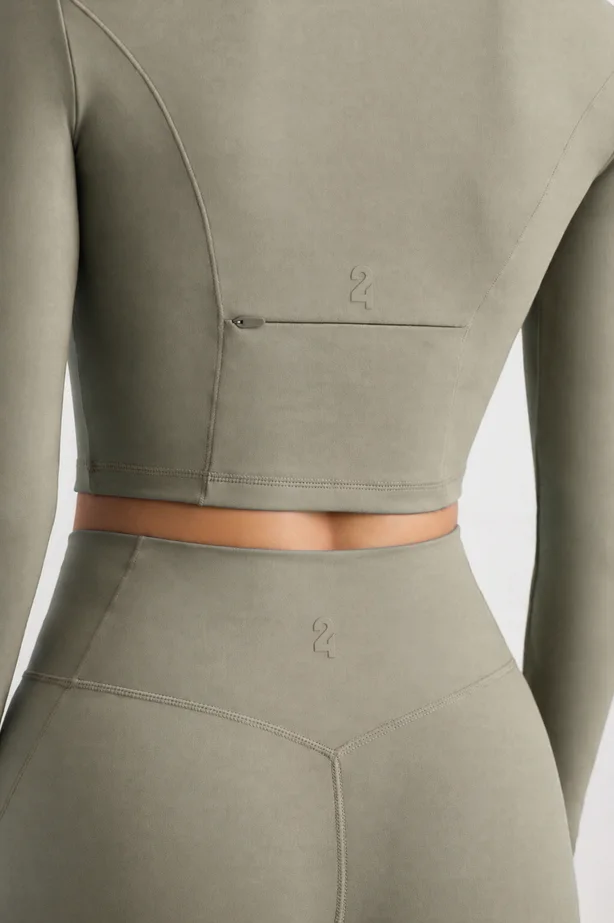 TWENTYFOUR activewear garment detail study